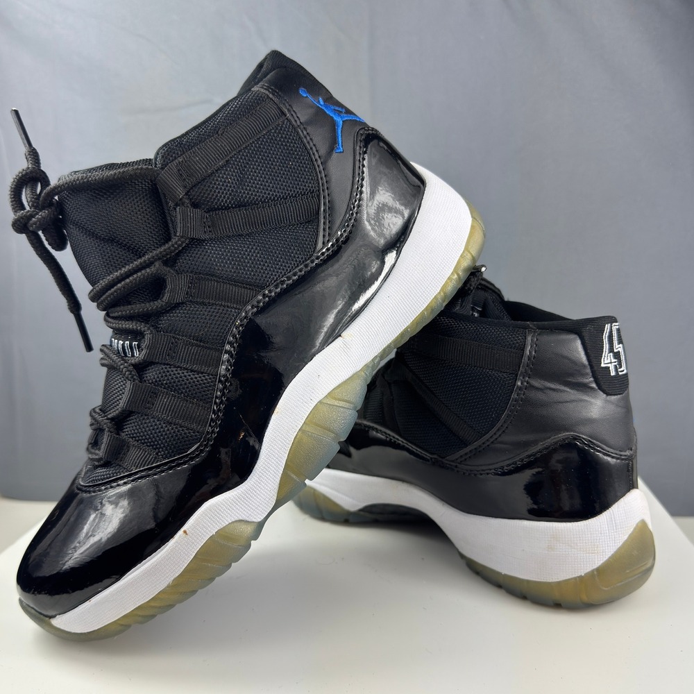 Jordan Air Jordan 11 Retro Space Jam Mens 8.5 Black Concord 378037-041 2016 Mid